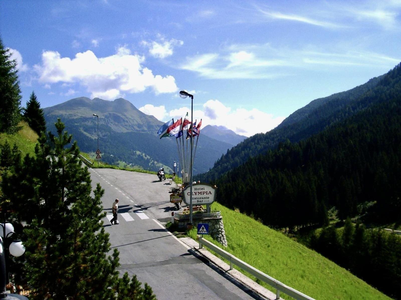 Dolomites Base Camp Hotel Olympia Arabba Exterior photo